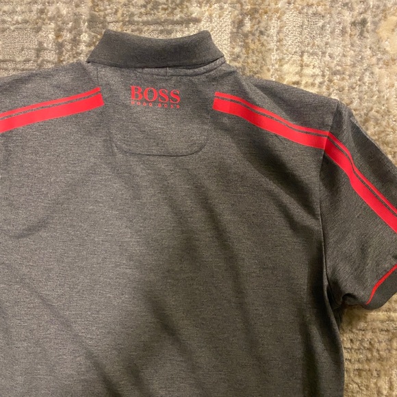 Hugo Boss Polo - Picture 4 of 4